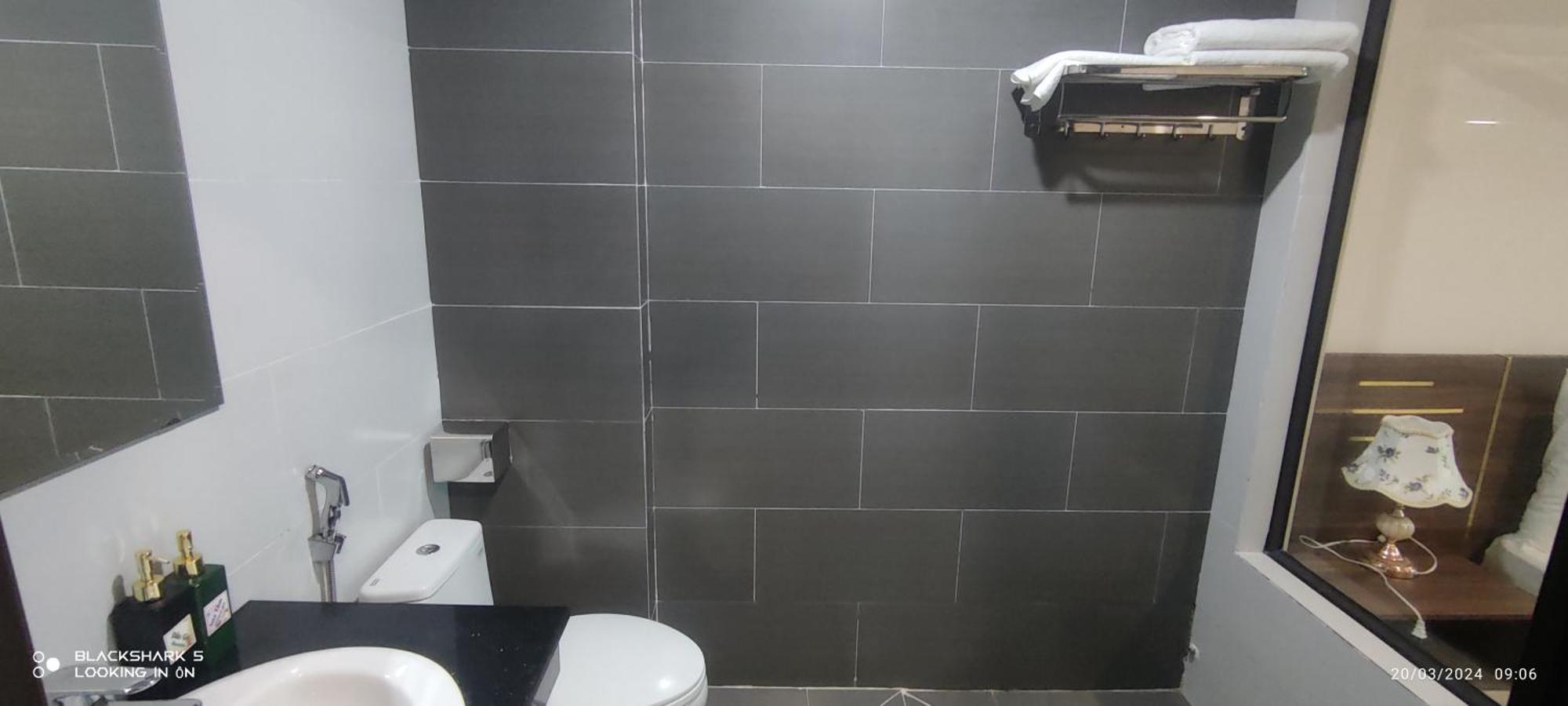 Ls Hotel Phu Ly Esterno foto
