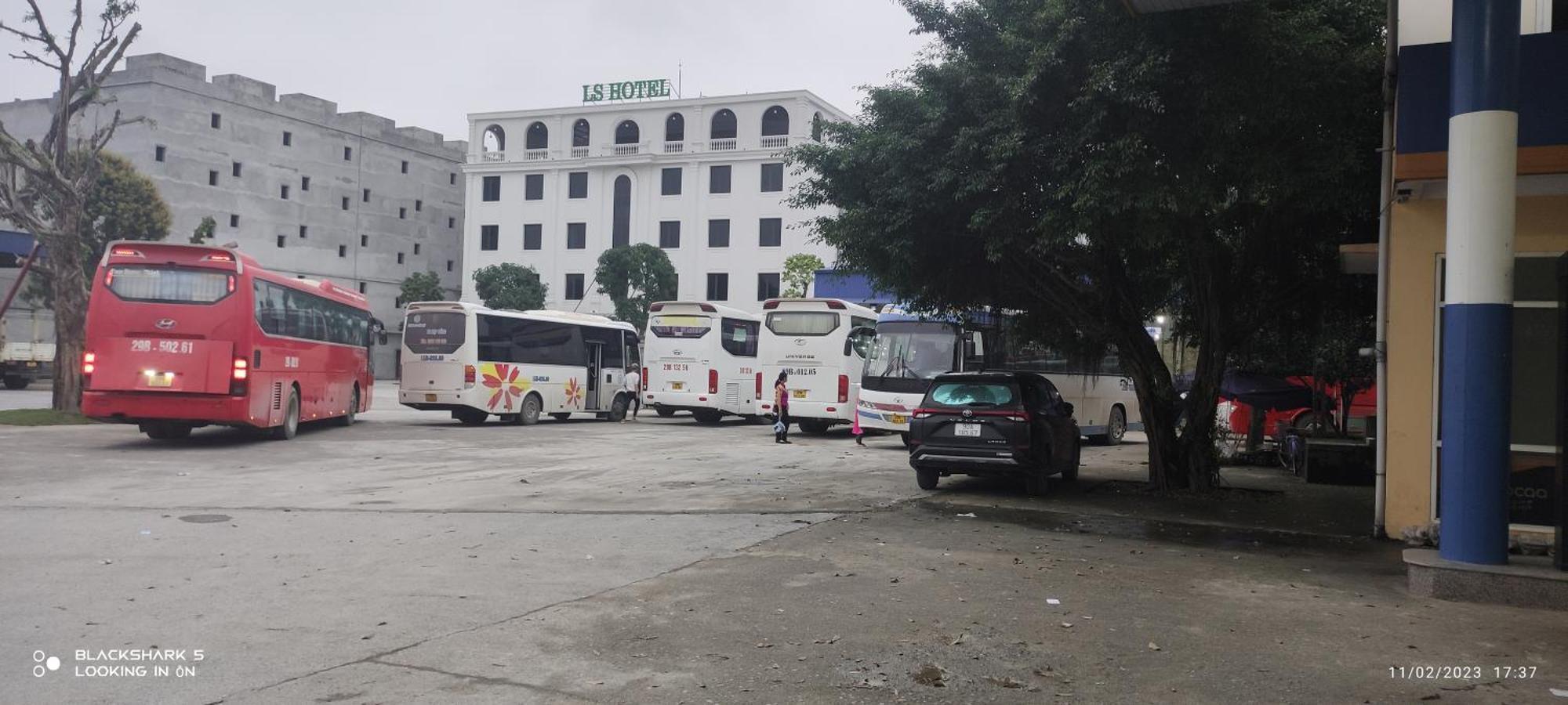 Ls Hotel Phu Ly Esterno foto